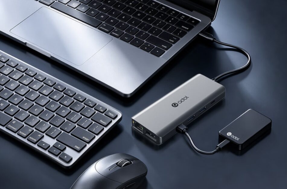 Asus выпустила USB-C-док на 11 портов с тремя мониторами и зарядкой 100 Вт 3 USB-C-док ODDI с 11 портами и кабелем