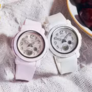 Две часовые модели Casio Baby-G BGA-290SA на белом фоне