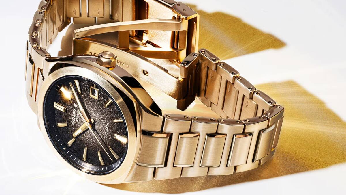 Золотые автоматические часы Edifice EFK-200 на металлическом браслете