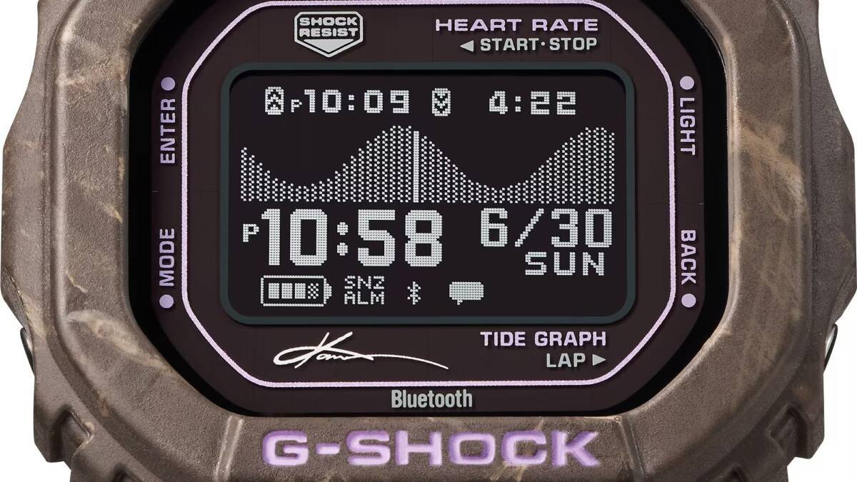 Часы Casio G-LIDE GBX-H5600KI-5 с дисплеем и кнопками