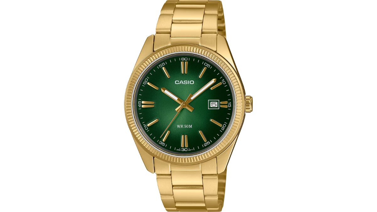 Золотые часы Casio с зелёным циферблатом и датой