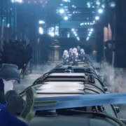 персонаж с мечом смотрит на группу роботов Final Fantasy VII Ever Crisis