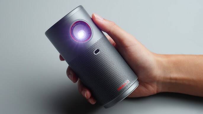 Лучшие проекторы 2026 года: подробный обзор 19 Портативный проектор LG CineBeam без пульта управления