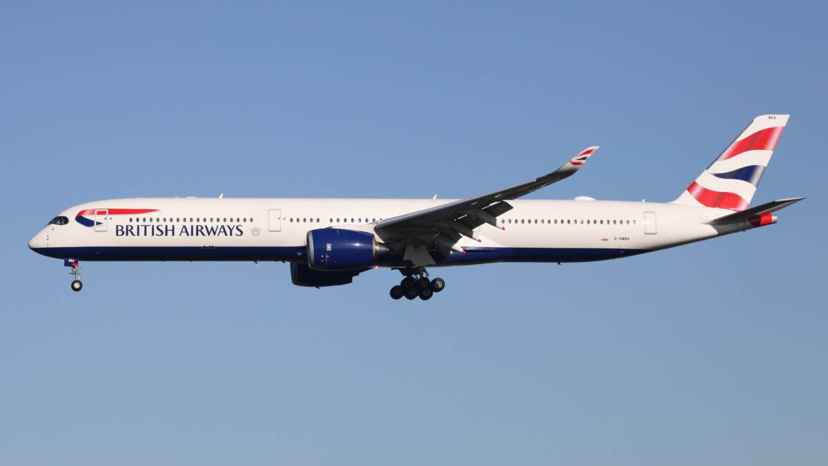 Боинг 787-9 авиалайнер British Airways Ил-96-400М