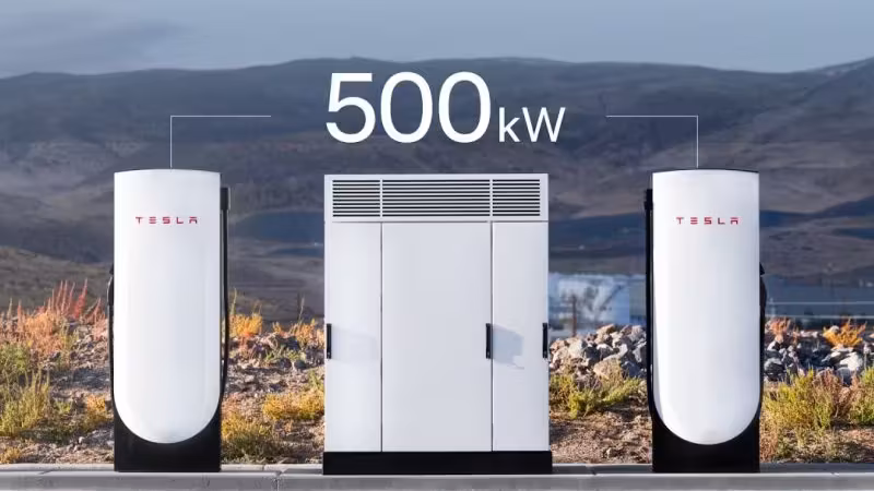 Илон Маск хочет ставить ИИ-суперкомпьютеры Tesla рядом с Supercharger