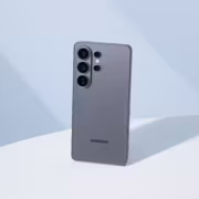 Смартфон Galaxy S27 Pro с четырьмя камерами
