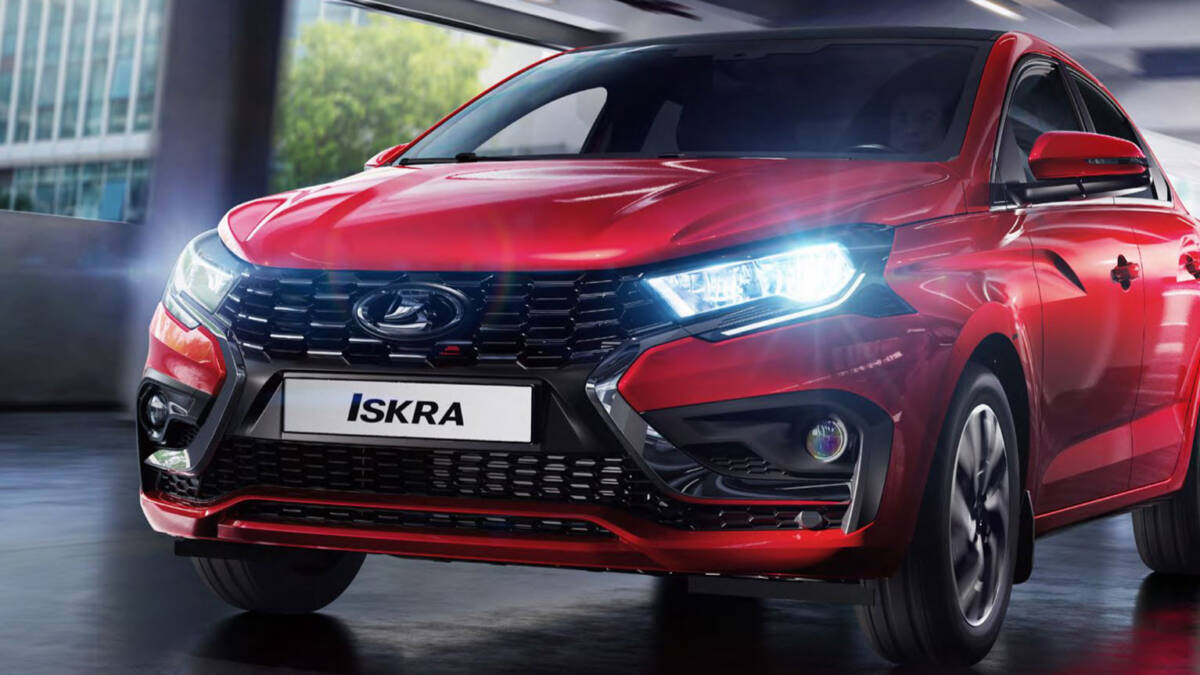 Lada Iskra обогнала Geely Monjaro по продажам и вошла в топ-6 рынка России 1 Lada Iskra обогнала Geely Monjaro по продажам и вошла в топ-6 рынка России