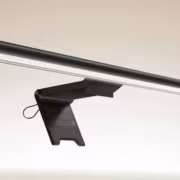 Лампа для монитора Xiaomi Mijia Monitor Light Bar 2 вышла на краудфандинг за 259 юаней 2 Лампа для монитора Xiaomi Mijia Monitor Light Bar 2 черная на столе