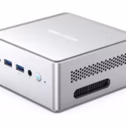 Маленький белый мини-ПК Minisforum NAB9S с порты USB и вентиляцией