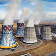 Четыре теплоизоляционных контура Абаканской ТЭЦ с дымоходами