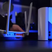 Роутер Wi-Fi или устройство для соединения компьютера с сетью