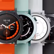 Модель умных часов Nothing Watch Pro и разные циферблаты