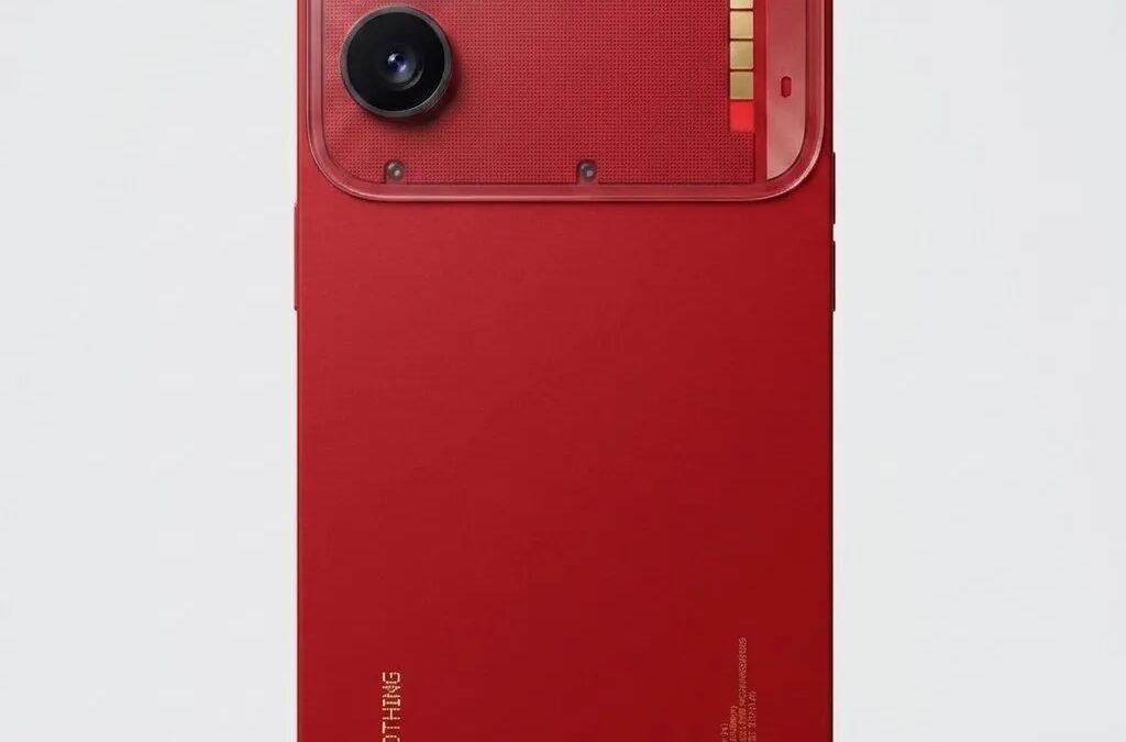 Красный смартфон Nothing Phone (4b) с двойными камерами