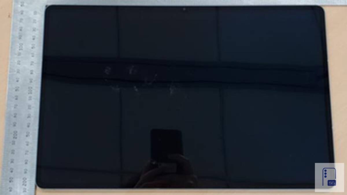 Планшет Galaxy Tab S12 Ultra сохранил вырез вместо камеры-отверстия