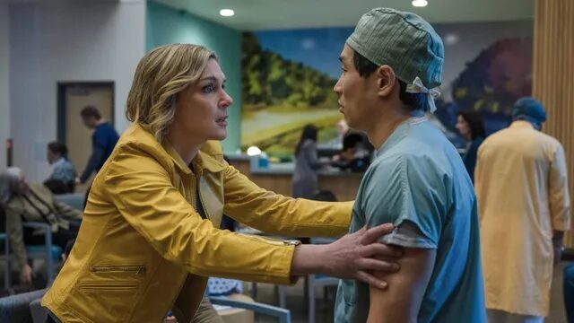 Лучшие сериалы в жанре научной фантастики на Apple TV 20 Две женщины в медицинском центре сериал Лучшие сериалы в жанре научной фантастики на Apple TV
