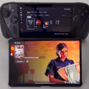 RedMagic Astra 2 обошла ROG Xbox Ally X в GTA 5 при вдвое меньшем расходе 6 Игровой смартфон RedMagic Astra 2 с экраном и геймпадом