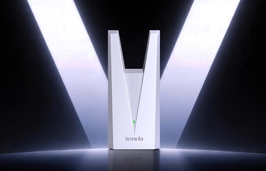 Репитер Tenda A33 V2.0 за 169 юаней усиливает Wi‑Fi 6 на площади до 100 м² 5 Репитер Tenda A33 V2.0 в белом корпусе на фоне света