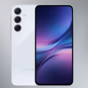 Samsung Galaxy A55 белый смартфон с трифонной камерой