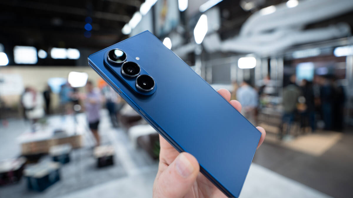 Samsung раскрыла чип складного смартфона Galaxy Z Fold 8 до анонса 1 Samsung раскрыла чип складного смартфона Galaxy Z Fold 8 до анонса