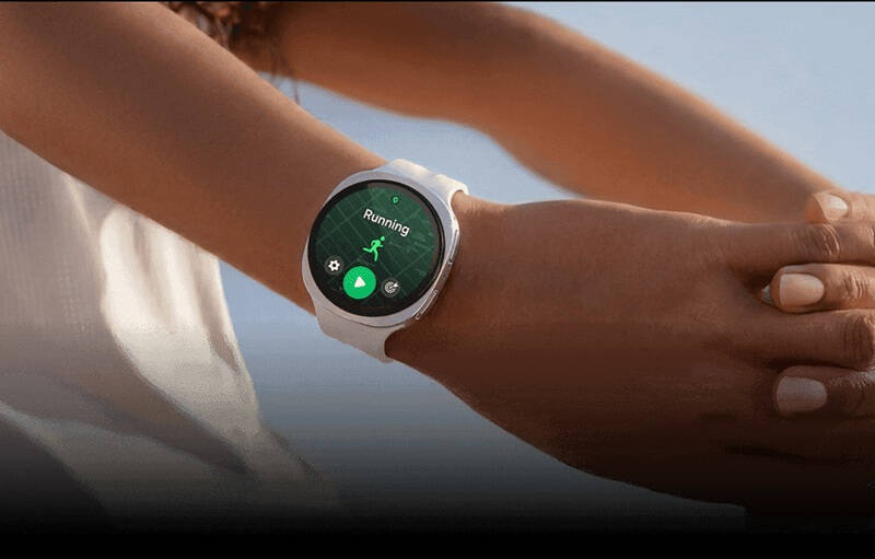 Смарт-часы Samsung Galaxy Watch 9 получат чип Snapdragon Wear Elite и ИИ-тренера 5 Обзор смарт-часов Samsung Galaxy Watch 9 на руке