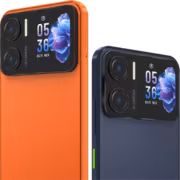Два смартфона Acer Sospiro A15 с двойной камерой