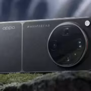 Смартфон Oppo Find X10 Ultra с крупной камерой