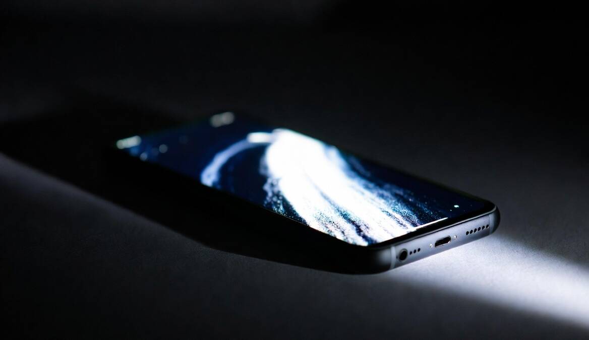 Смартфон с 3 камерами по 200 Мп могут показать уже этой осенью 1 Смартфон с 3 камерами по 200 Мп могут показать уже этой осенью