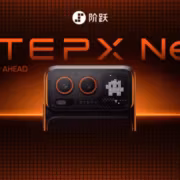 Смартфон StepX Neo получил офлайн-агента, который сам бронирует поездки и переводит 32 языка 4 Смартфон StepX Neo с двумя камерами и дисплеем