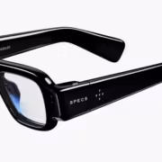 Snap покажет AR-очки Specs 16 сентября перед стартом продаж за $2 195 2 Черные AR-очки Specs с линзами и терморезиновой оправой
