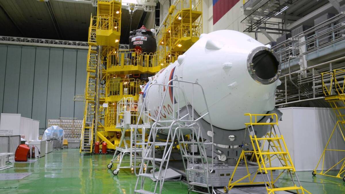 Модуль корабля «Союз МС-29» в сборочном цехе