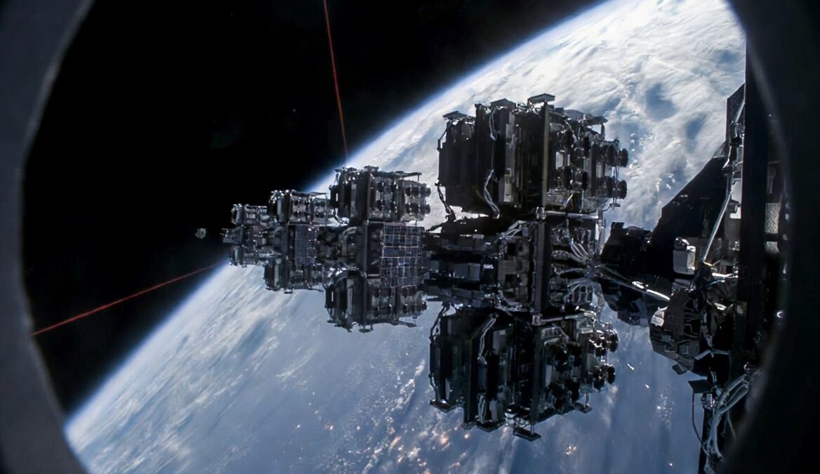 SpaceX хочет вынести ИИ в космос и запустить первые орбитальные дата-центры в 2027 году