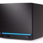 Steam Machine Valve продаётся до 15 тыс. штук в неделю после запуска 1 Steam Machine Valve черный корпус светящаяся полоска