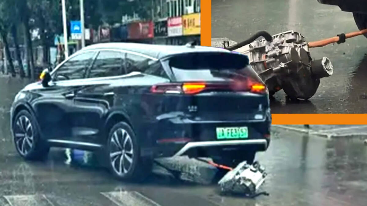 BYD Tang задний мотор оторван, автомобиль на дороге