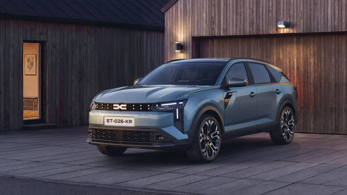 Электрический кроссовер Dacia Striker с кузовом седан