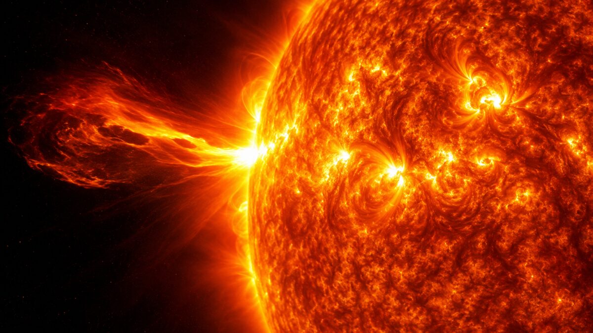 Вспышки класса M вернутся 13—14 июля, но бури на Земле не гарантированы