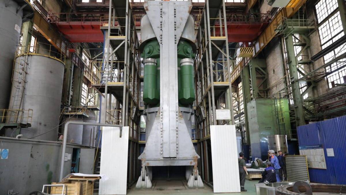 Второй реактор РИТМ-200 для ледокола «Ленинград» готов 3 Второй реактор РИТМ-200 для ледокола Ленинград внутри цеха
