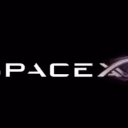 Логотип SpaceXAI на черном фоне. Шрифт и дизайн современного стиля