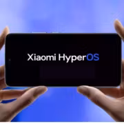 Смартфон Xiaomi с экраном HyperOS 3.3