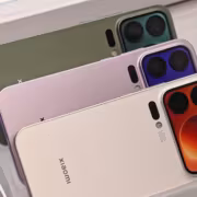 разные модели смартфонов Xiaomi Mi 11X