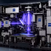 Zeiss расширяет выпуск оптики для 2-нанометровых чипов 1 Литографическая система ZEISS для производства чипов