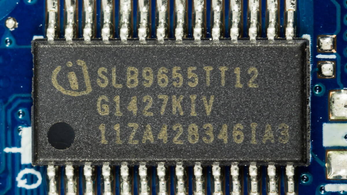 AMD нашла две высокорисковые дыры в TPM. Патчи выходят с мая