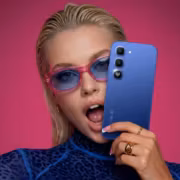 Аппаратная ИИ-кнопка, 120 Гц и 6000 мАч: Infinix Hot 70 вышел в России 1 Модель смартфона Infinix Hot 70 синий цвет