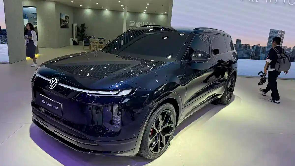 Большой гибридный кроссовер Volkswagen ID. ERA 8X получил запас хода более 1500 км 1 Большой гибридный кроссовер Volkswagen ID. ERA 8X получил запас хода более 1500 км