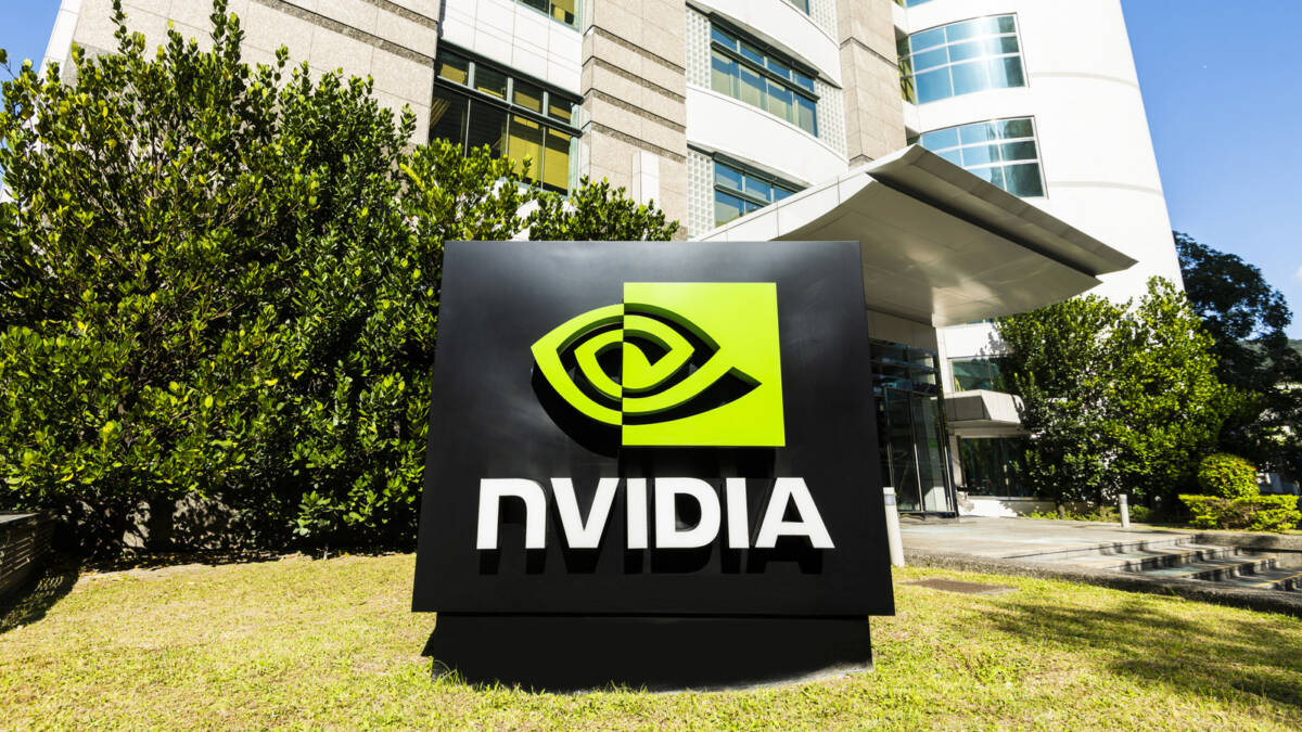 ByteDance и Tencent получили по 10 000 чипов NVIDIA H200 для Китая