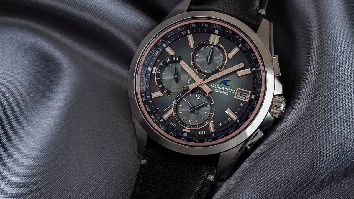 Часы Casio Oceanus с градиентным циферблатом и кожаным ремешком