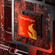 Чип Snapdragon 8 Elite Extreme Gen 6 на материнской плате