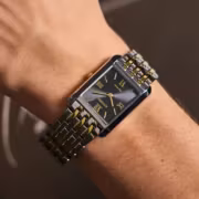 Citizen Addysen Eco-Drive наручные часы на руке