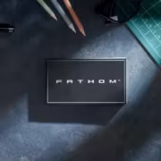 Чёрная коробка FATHOM и письменные инструменты