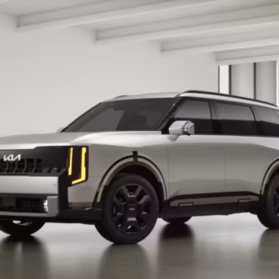 Электромобиль Kia EV9 в белом цвете электроавтомобиль KIA EV9