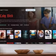 Google TV Freeplay открыл выбор из 10 000 фильмов и сериалов 1 Телевизор Google TV Freeplay показывает меню выбора фильмов
